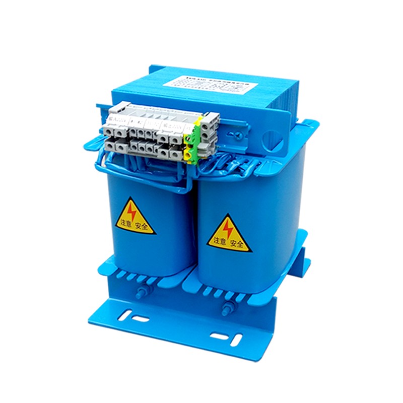 IT-lääketieteellinen muuntaja